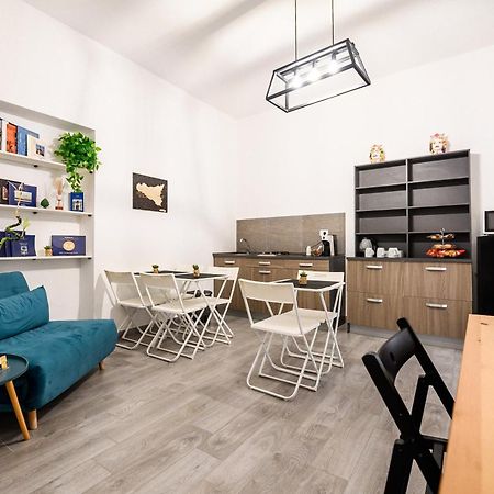 مبيت وإفطار مارسالا Il Cortile Degli Artisti المظهر الخارجي الصورة